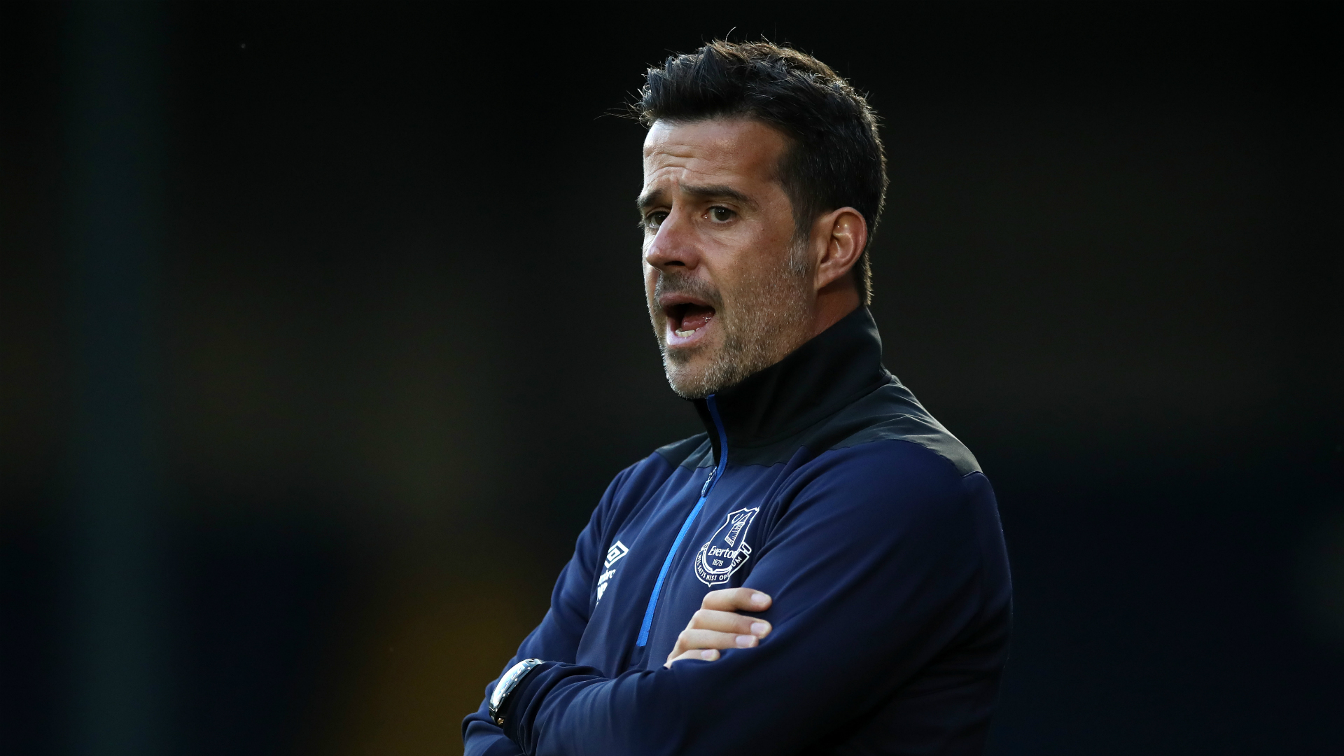 内的跑位配 内的跑位配